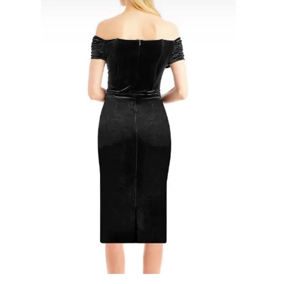 Nicole Miller Off the Shoulder Velvet Dress w/ Ruched Sleeves Size 4 in Black - Picture 3 of 9